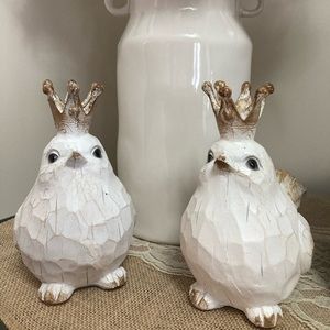 Set of 2 Birds With Crowns - Pairs With Rae Dunn
